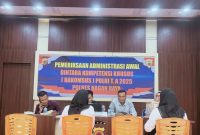 Polres Nagan Raya melaksanakan pemeriksaan administrasi awal untuk penerimaan anggota Bakomsus Polri. Foto Ist