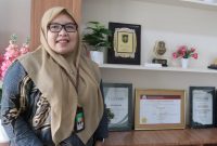 (Plt) Direktur Rumah Sakit Umum Daerah (RSUD) Aceh Besar, dr. Susi Mahdalen. Foto Ist 