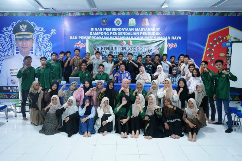Pengurus Baru Forum Anak Nagan Raya (FONARA). Foto Ist 
