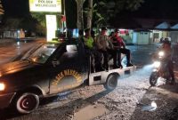 Kepolisian Sektor Meureubo Polres Aceh Barat bersama Koramil 04/Meureubo kompak berpatroli. Foto Ist 