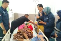 Ketua PD IWO Aceh Kunjungi Keluarga Anggota Seprofesi Dirawat di RS Meraxa Banda Aceh